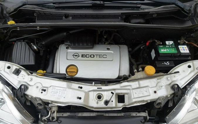 Opel Meriva cena 11900 przebieg: 174000, rok produkcji 2005 z Janów Lubelski małe 154